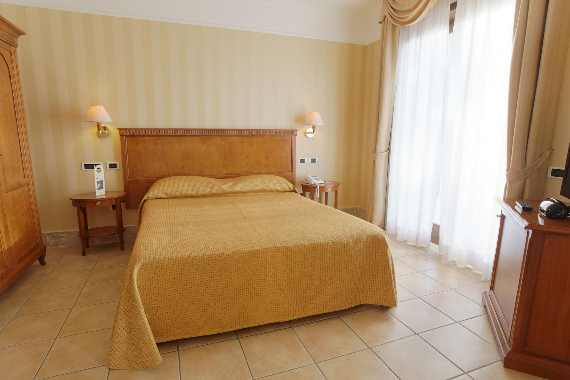 Dioscuri Bay Palace San Leone Exterior foto