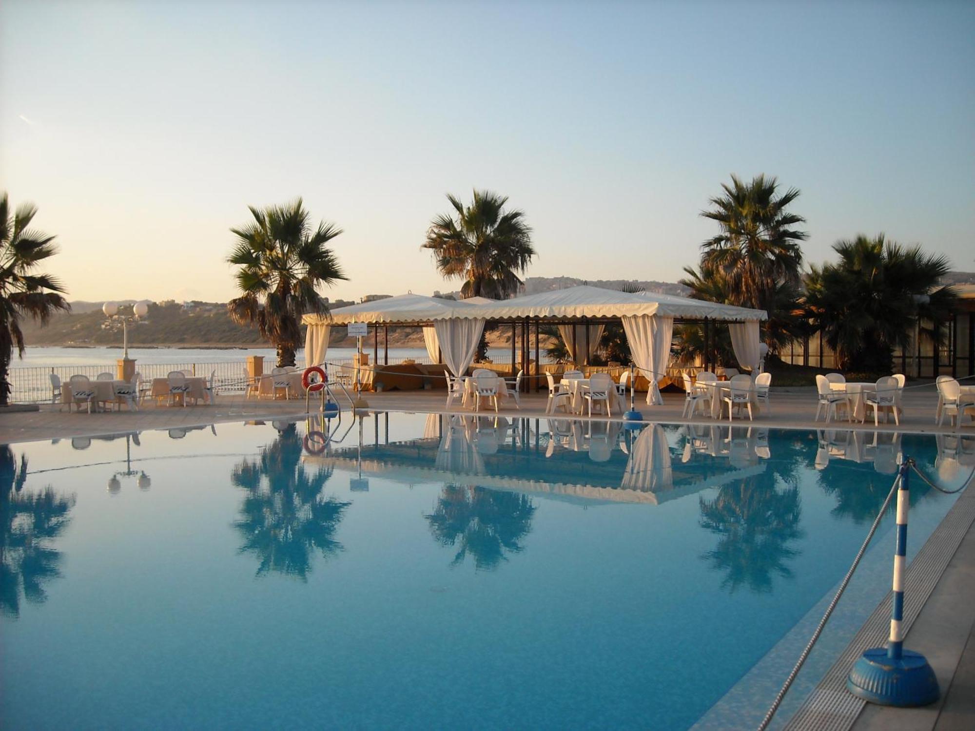 Dioscuri Bay Palace San Leone Exterior foto